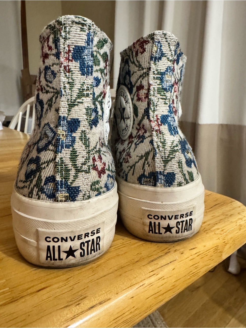 Converse High-Top Women’s Size 7.5 Floral Canvas Sneakers